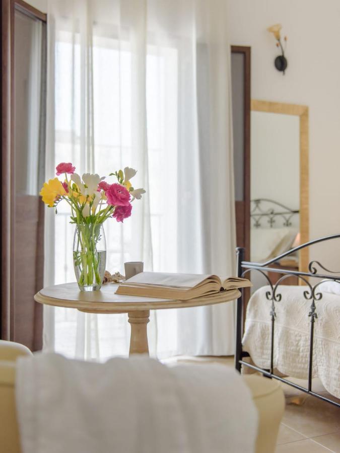 Bed and Breakfast Il Vicoletto Pulsano Exterior foto