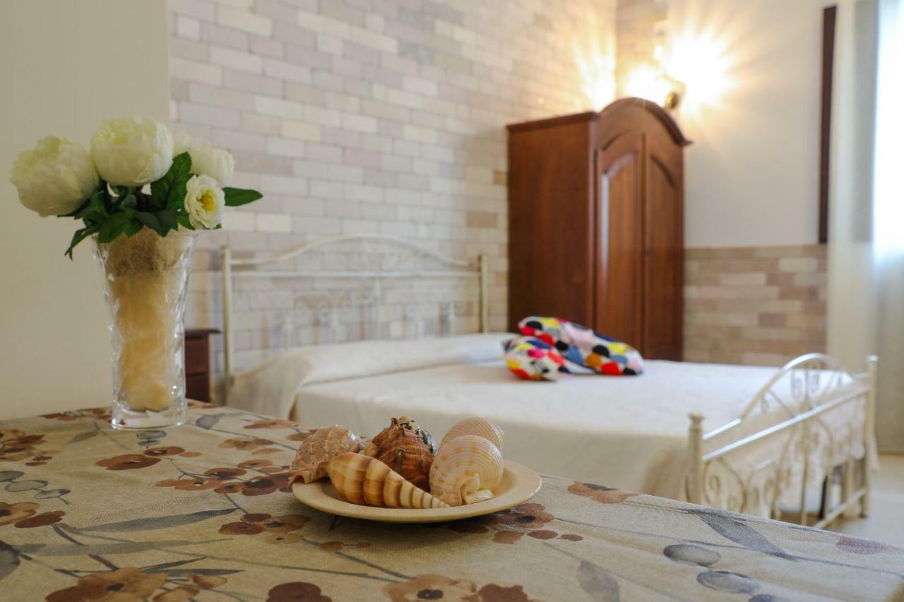 Bed and Breakfast Il Vicoletto Pulsano Exterior foto
